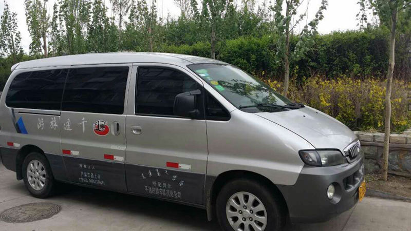 呼倫貝爾大草原包車旅游_海拉爾提供瑞風8-11座商務車